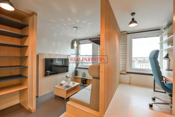 Ubytovací jednotka 1+kk o ploše 26,2 m² na Praze 2, pod Grébovkou.